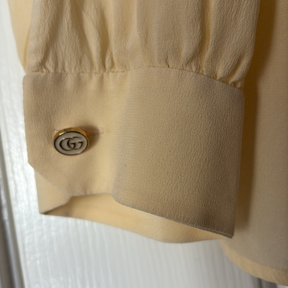 Gucci Cream Ruffle Front Blouse - Picture 5 of 11